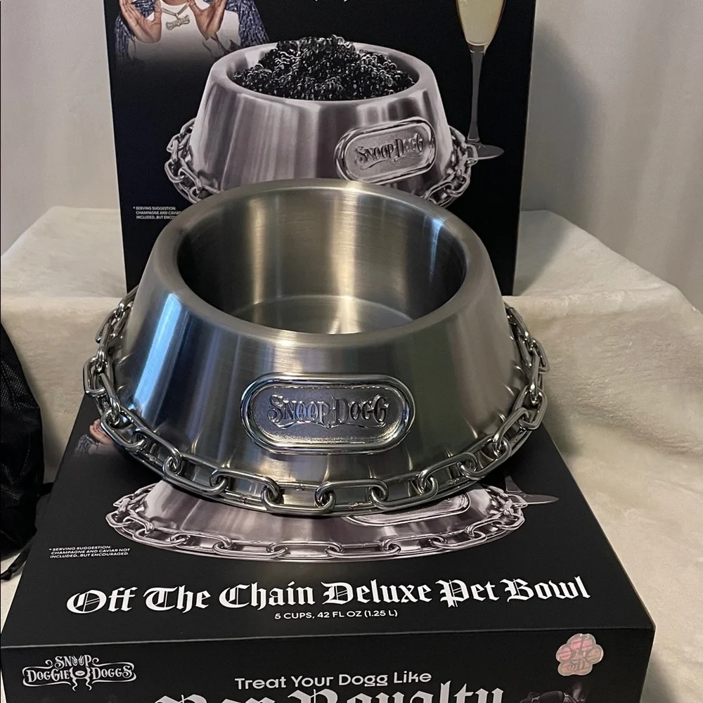 Snoop Dogg Stainless Steel Pet Bowl set (2)